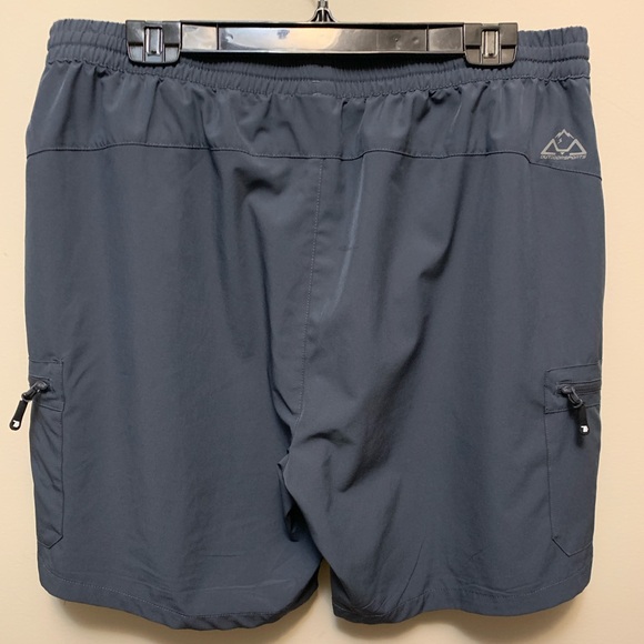 OUTDOOR SPORTS Ladies Shorts - Picture 4 of 5